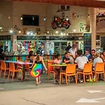 Zecamping Familial Espace Aquatique Pet Friendly Кемпинг