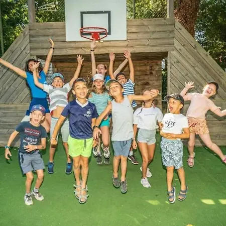 Zecamping Familial Espace Aquatique Pet Friendly