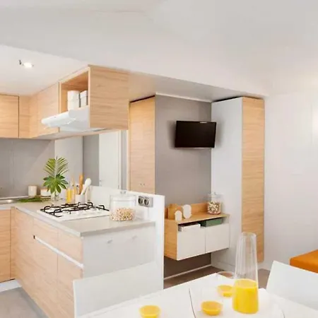 Zecamping Familial Espace Aquatique Pet Friendly Argelès-sur-Mer