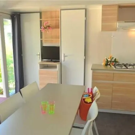 Zecamping Familial Espace Aquatique Pet Friendly Argelès-sur-Mer