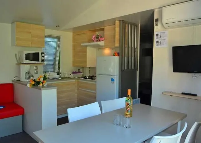 Zecamping Familial Espace Aquatique Pet Friendly * Argelès-sur-Mer