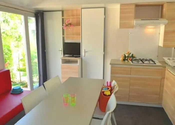 Zecamping Familial Espace Aquatique Pet Friendly Argelès-sur-Mer